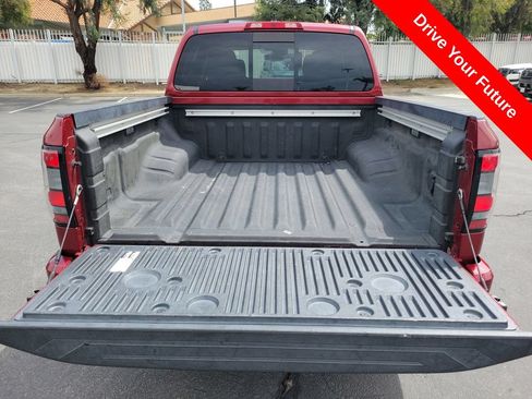 Used 2023 Nissan Frontier SV w/ SV Convenience Package RWD image 24