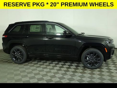 New 2026 Jeep Grand Cherokee Limited AWD/4WD image 7