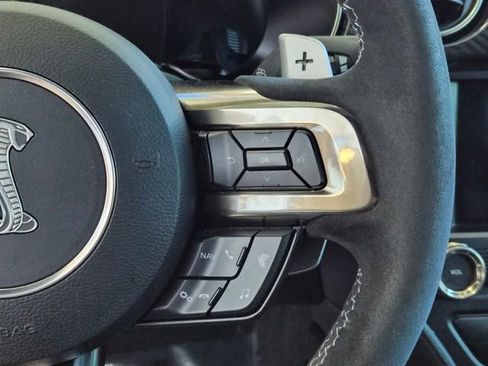 Used 2020 Ford Mustang Shelby GT500 w/ Technology Package image 23