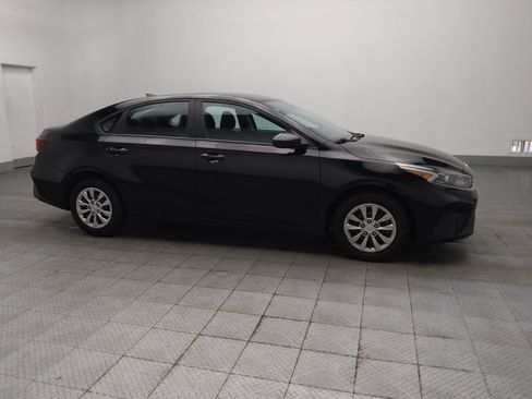 Used 2024 Kia Forte LX FWD image 11