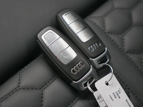 Used 2022 Audi RS 3 image 36