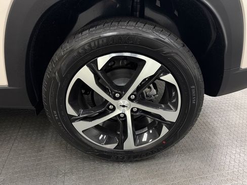 New 2026 Chevrolet Trax RS image 11