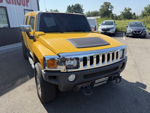 Used 2007 HUMMER H3 AWD/4WD image 4