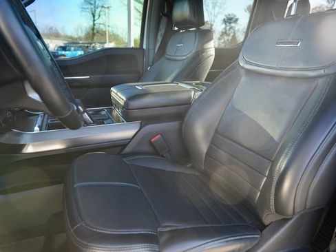 Used 2024 Ford F150 Platinum image 14