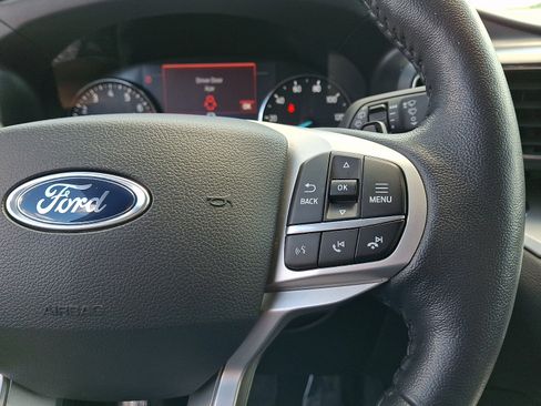 Used 2020 Ford Explorer XLT w/ Equipment Group 202A AWD/4WD image 24