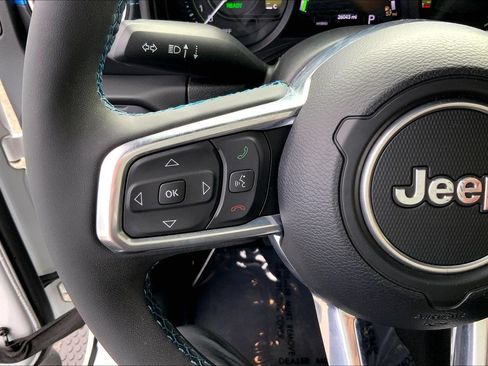 Certified 2024 Jeep Wrangler High Altitude AWD/4WD image 23