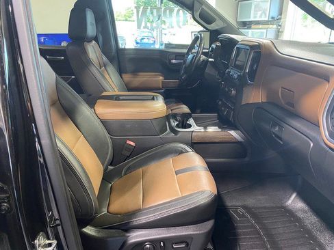 Used 2019 Chevrolet Silverado 1500 High Country AWD/4WD image 19