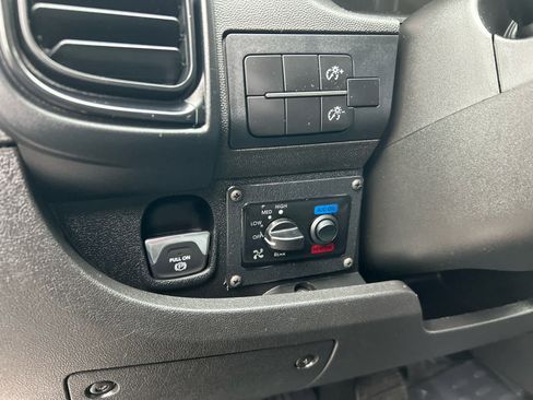 Used 2022 RAM ProMaster 1500 image 13