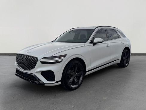 Used 2025 Genesis GV70 2.5T w/ Sport Prestige Package AWD/4WD image 1
