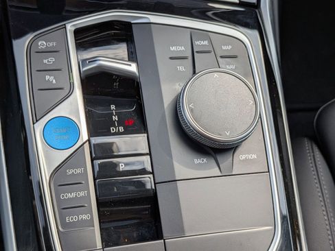 Used 2024 BMW i4 eDrive40 image 26