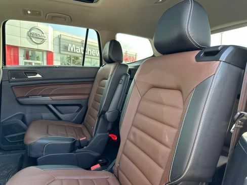 Used 2021 Volkswagen Atlas SEL Premium AWD/4WD image 23