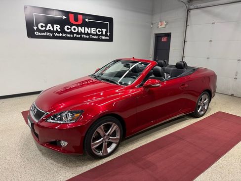 Used 2012 Lexus IS 350C w/ Luxury Pkg RWD image 2
