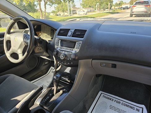 Used 2006 Honda Accord SE image 17