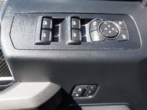 Used 2019 Ford F150 Raptor w/ Equipment Group 802A Luxury image 9