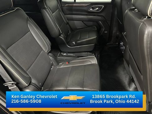 Used 2021 Chevrolet Tahoe Premier w/ Premium Package AWD/4WD image 21
