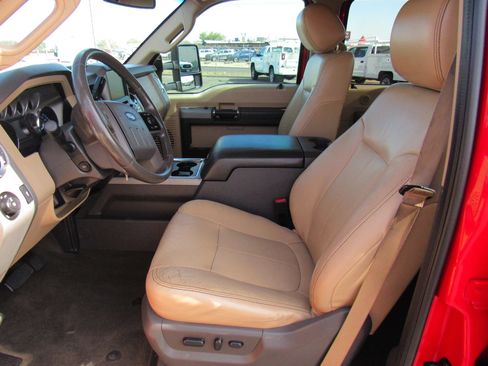 Used 2013 Ford F250 Lariat AWD/4WD image 9