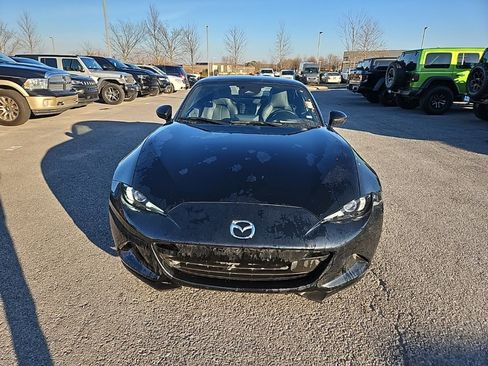 Used 2024 MAZDA MX-5 Miata RF Grand Touring image 2