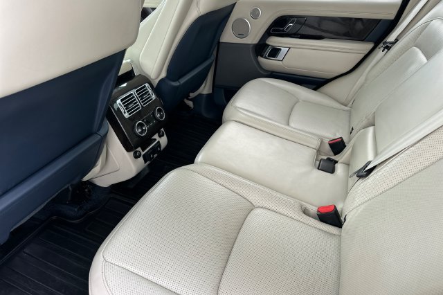 Used 2020 Land Rover Range Rover HSE AWD/4WD image 15