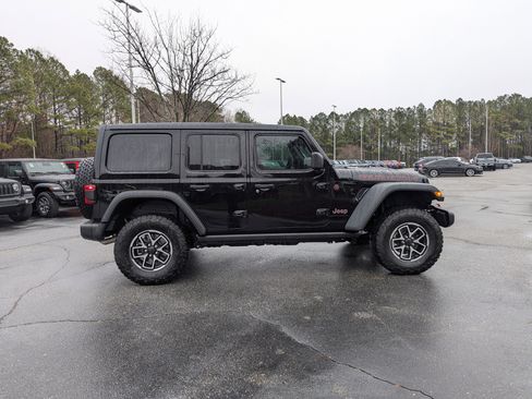 Used 2026 Jeep Wrangler Unlimited Rubicon w/ Technology Group image 4