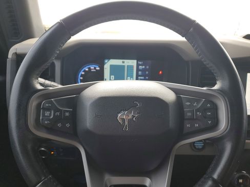 Certified 2023 Ford Bronco Wildtrak image 21