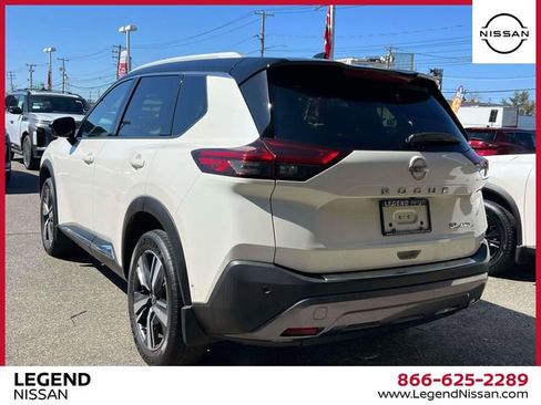 Used 2023 Nissan Rogue SL w/ SL Premium Package AWD/4WD image 5