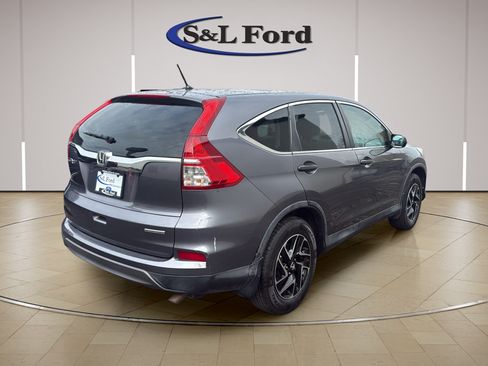 Used 2016 Honda CR-V SE image 7