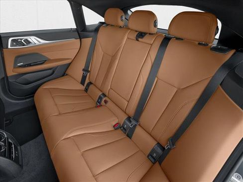 New 2026 BMW i4 eDrive40 image 9