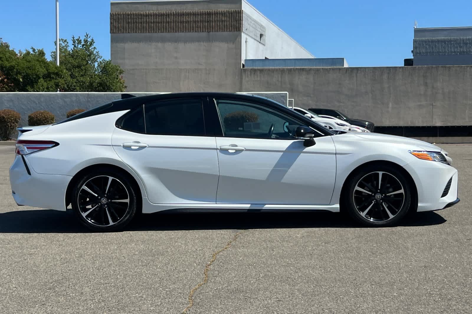 Used 2020 Toyota Camry XSE w/ Driver Assist Package FWD image 6