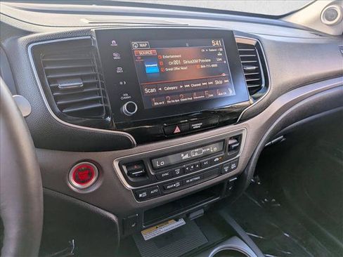 Used 2023 Honda Ridgeline RTL-E image 19