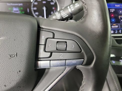 Certified 2024 Cadillac XT6 Luxury AWD/4WD image 24