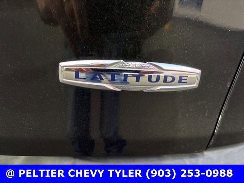 Used 2016 Jeep Cherokee Latitude image 9