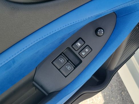 Certified 2024 Nissan Z Performance w/ Floor Mat Package RWD image 26
