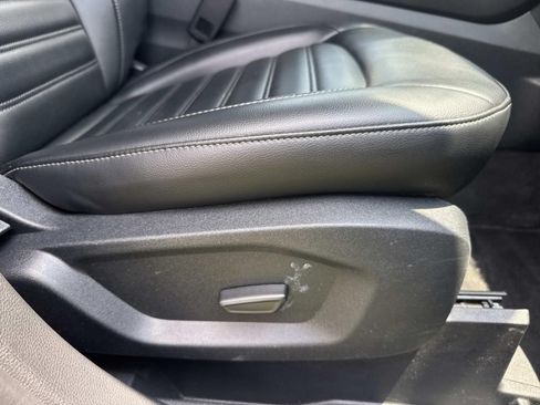 Used 2024 Ford Edge SEL AWD/4WD image 12