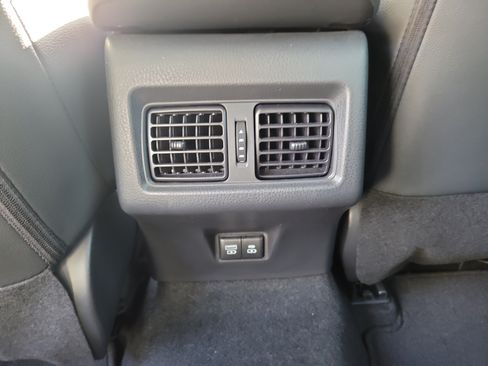 Certified 2025 Toyota Camry SE FWD image 14