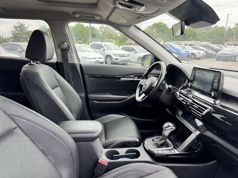 Used 2021 Kia Seltos EX AWD/4WD image 20