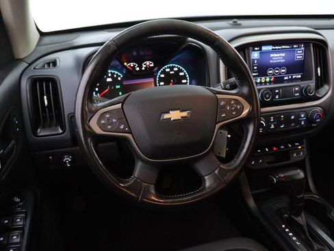 Used 2021 Chevrolet Colorado Z71 w/ Z71 Midnight Edition AWD/4WD image 12
