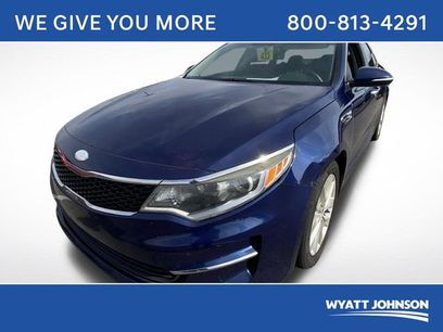 Used 2017 Kia Optima LX