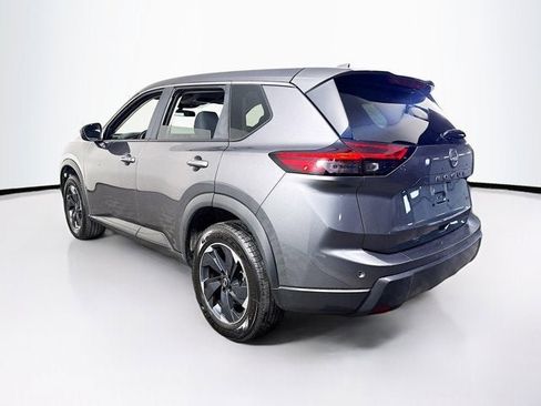 Certified 2025 Nissan Rogue SV image 7