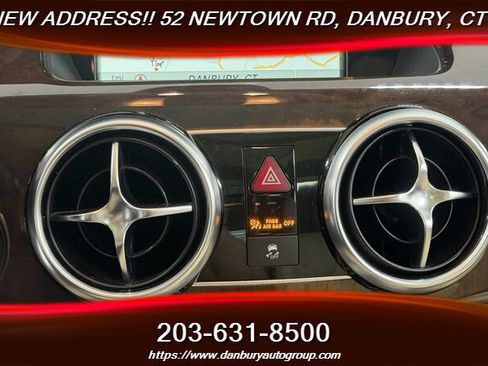 Used 2014 Mercedes-Benz GLK 350 4MATIC image 23