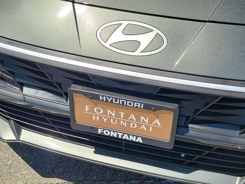 New 2026 Hyundai Elantra SEL Sport FWD image 32