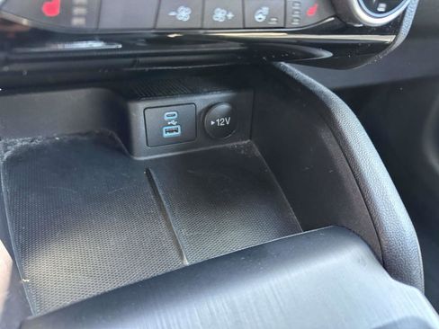 Used 2022 Ford Escape SEL image 23