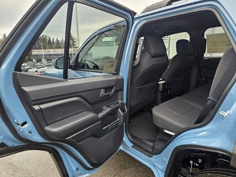 New 2026 Toyota 4Runner SR5 image 17