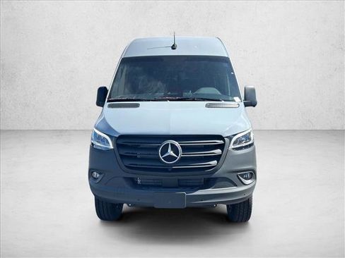 Used 2026 Mercedes-Benz Sprinter 2500 image 6