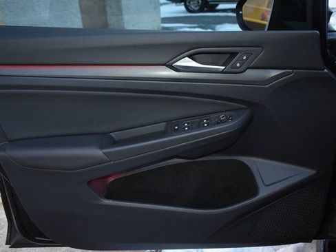 Used 2024 Volkswagen GTI Autobahn image 15