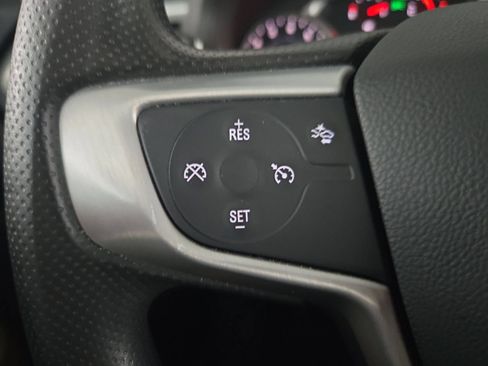 Used 2022 GMC Acadia SLE w/ LPO, Floor Liner Package FWD image 13