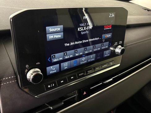 Used 2024 Mitsubishi Outlander SE image 25