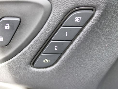 Used 2020 Buick Encore GX Essence w/ Experience Buick Package image 20