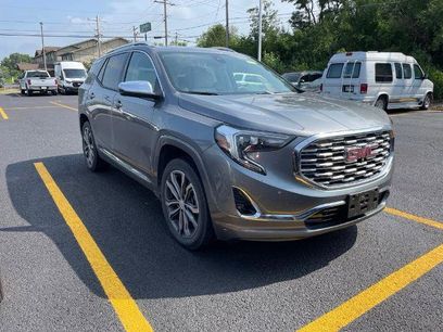 Used 2020 GMC Terrain Denali w/ Denali Premium Package