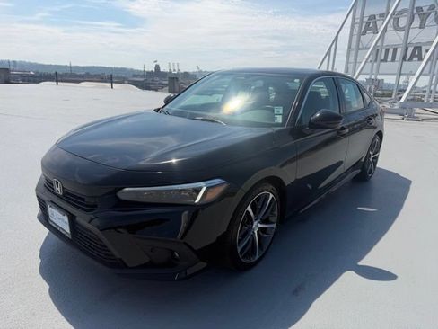 Used 2024 Honda Civic Touring image 7