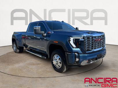 Used 2025 GMC Sierra 3500 Denali w/ Technology Package